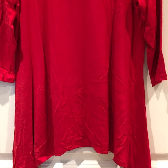 NWT Glitterscape Red Sharkbite Top Size M - Picture 4 of 8